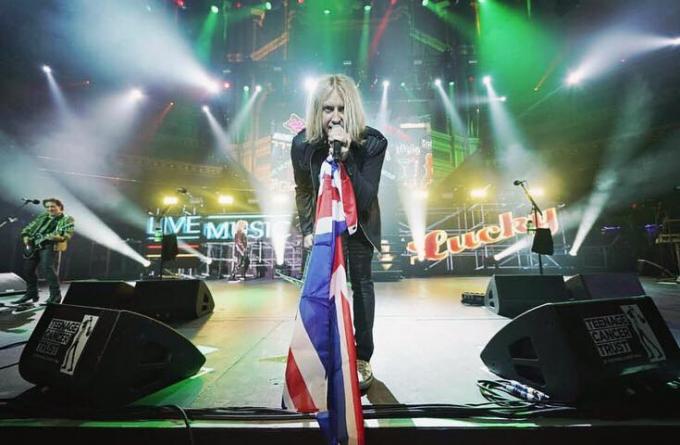 Journey & Def Leppard at Vivint Smart Home Arena